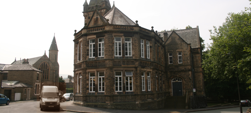 Victoria Hall & Library